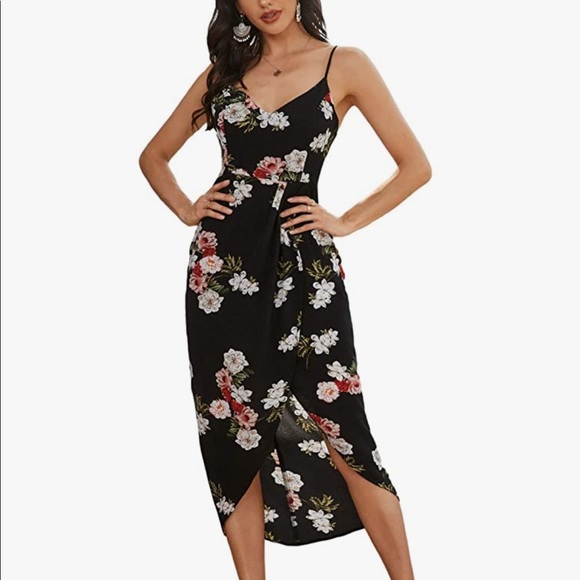 NWT Medium (8-10) floral spaghetti strap long dress - Picture 1 of 8